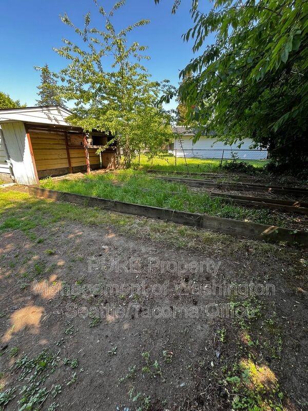 16834 35th Ave S - Photo 7 of 22