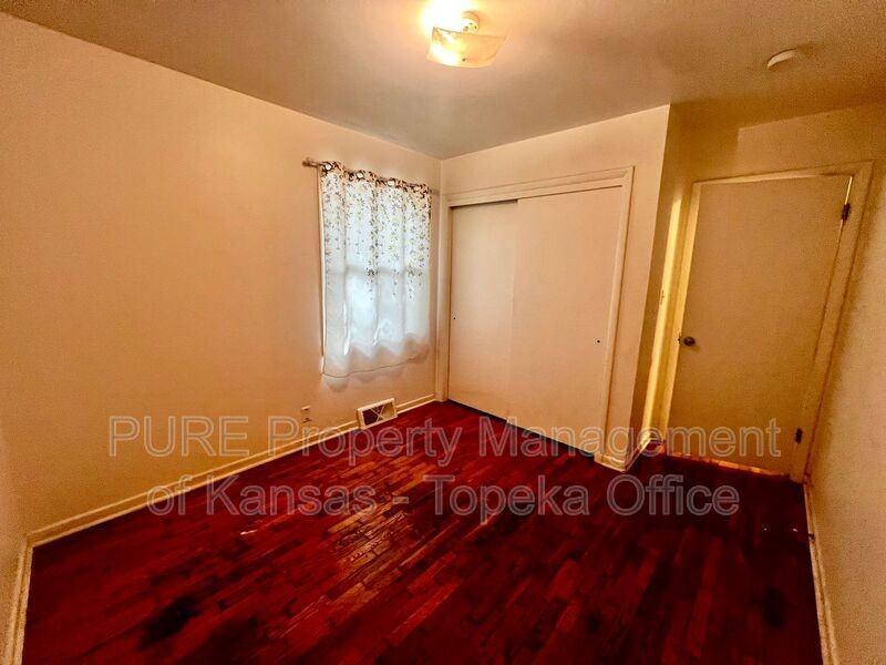 2015 Clifton Ct - Photo 7 of 17