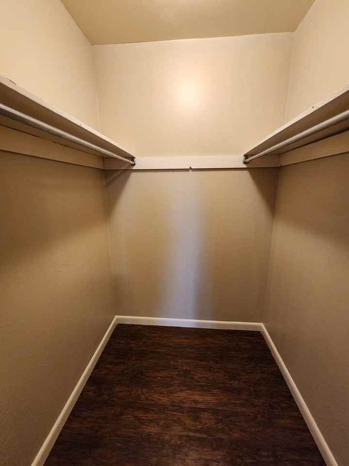 201 Mckinley Dr #3 - Photo 7 of 8