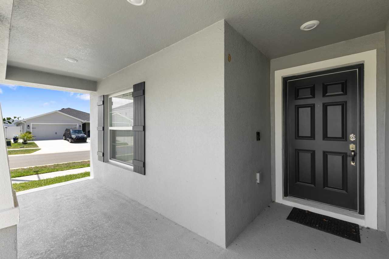 2172 Desert Rose Dr - Photo 3 of 22