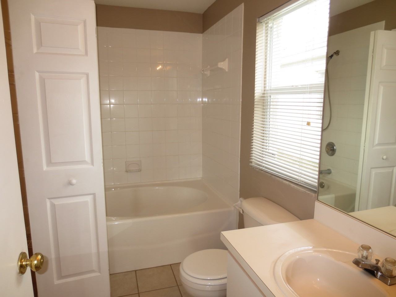 3106 Pine Top Dr - Photo 5 of 12