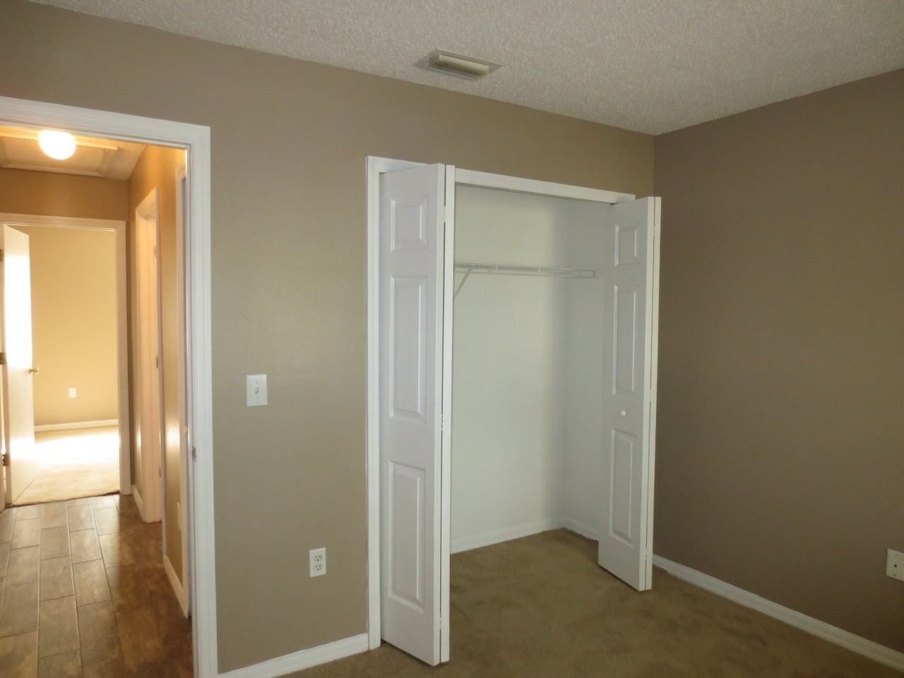 3106 Pine Top Dr - Photo 7 of 12