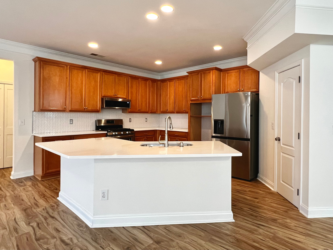 1308 Song Sparrow Way - Photo 2 of 20