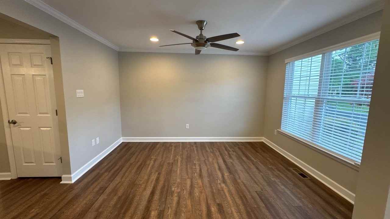 6026 Trotter Rd - Photo 3 of 30