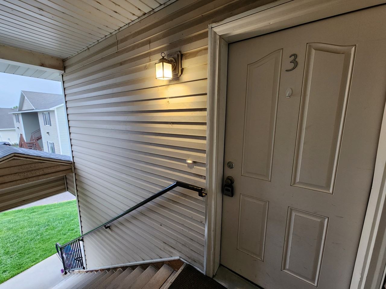 3663 Deloy Dr - Photo 2 of 8