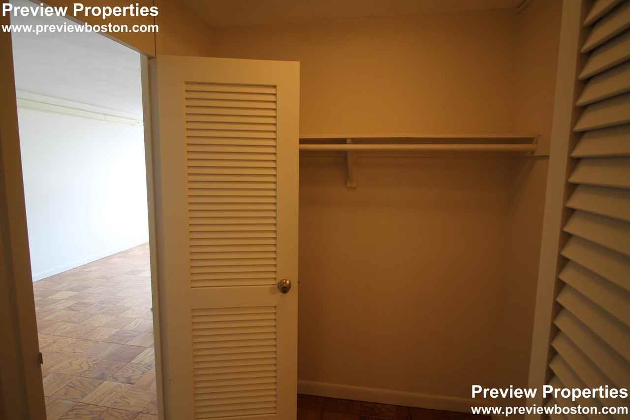 Monmouth St #510P - Photo 6 of 8