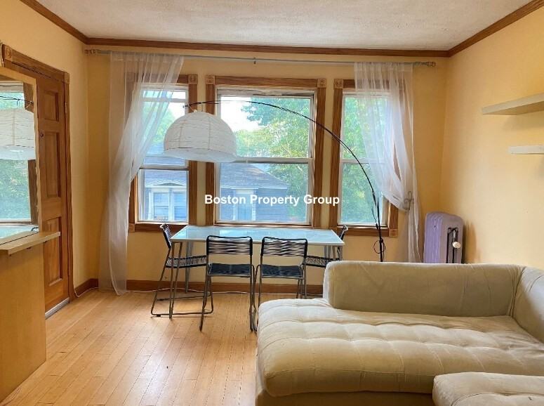 58 Sacramento St #11 - Photo 3 of 9