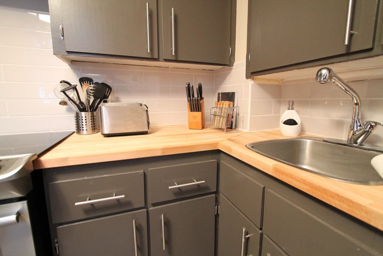 2096 Rue Beaudry - Photo 2 of 20
