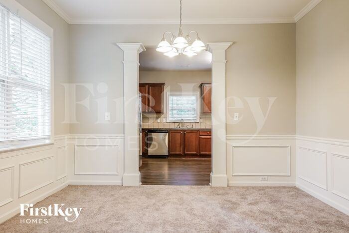 5242 Inverness Ct - Photo 3 of 15