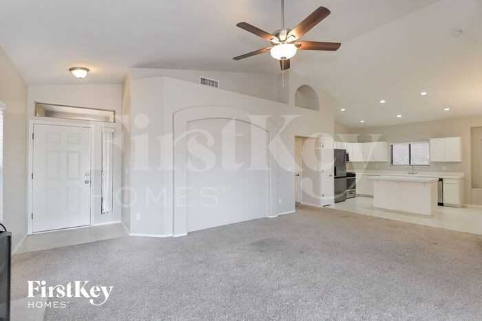 3331 N Diamond Butte Way - Photo 3 of 15