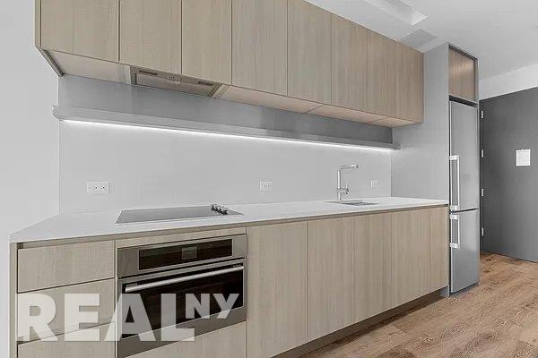 Chrystie St #6D - Photo 2 of 14