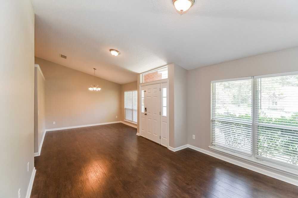 2760 Cold Creek Blvd - Photo 3 of 16