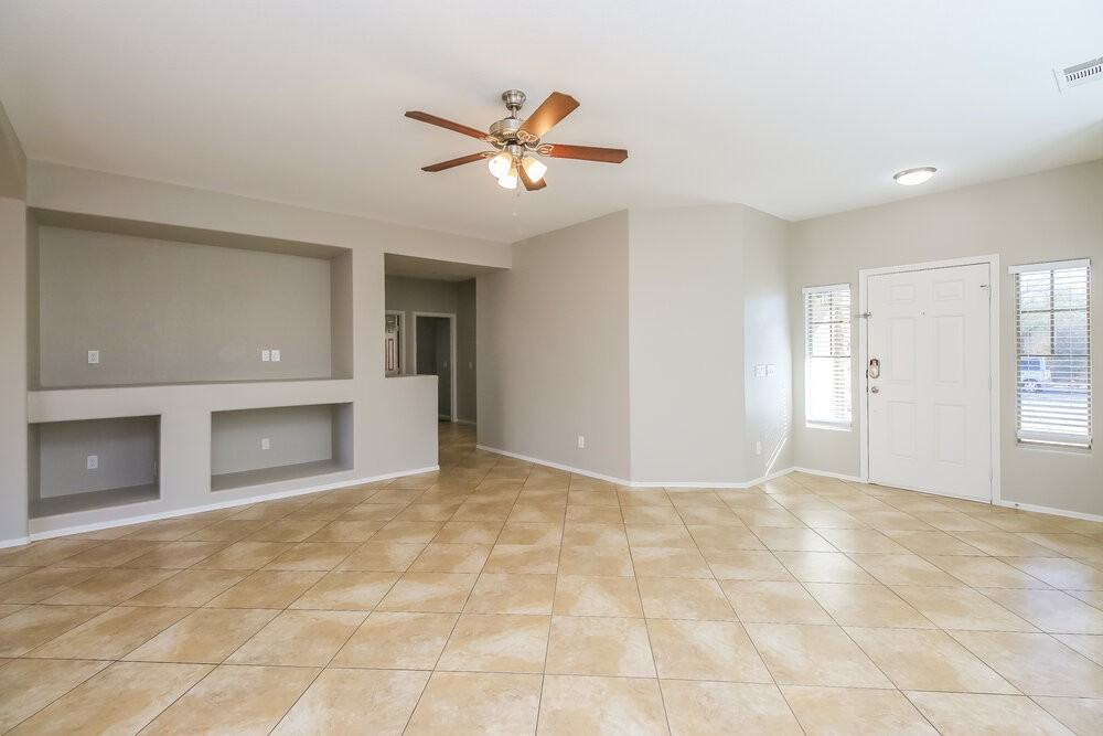 18802 E Kingbird Dr - Photo 3 of 16