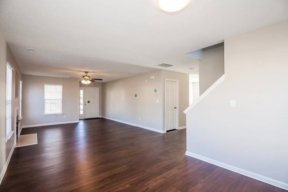 3443 Ann Franklin Ct - Photo 5 of 17