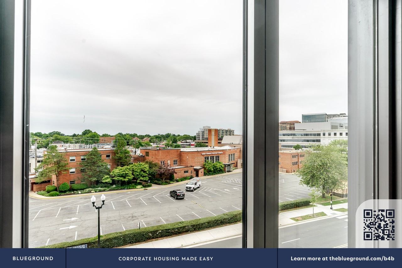 3275 Washington Boulevard - Photo 6 of 37