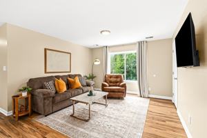 featured image of 18419 Sharon Ln