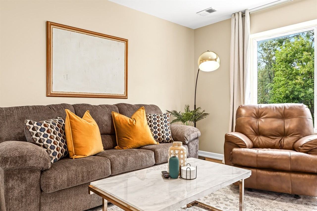 18419 Sharon Ln #1032349P - Photo 6 of 33