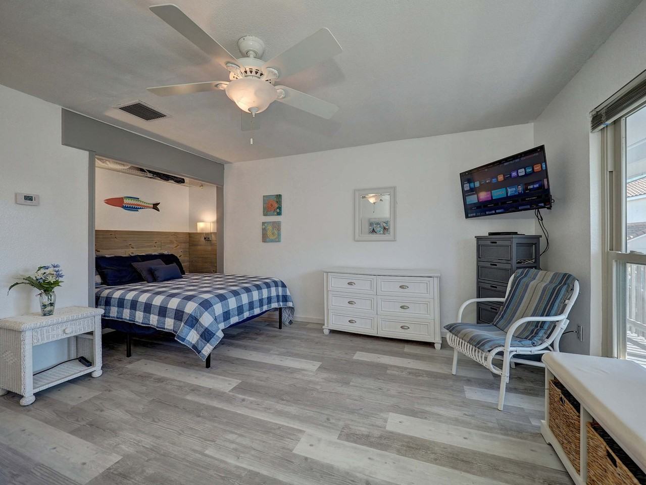 14814 Leeward Dr #1035610P - Photo 7 of 25