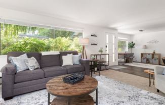 804 N Main St - Photo 1 of 1
