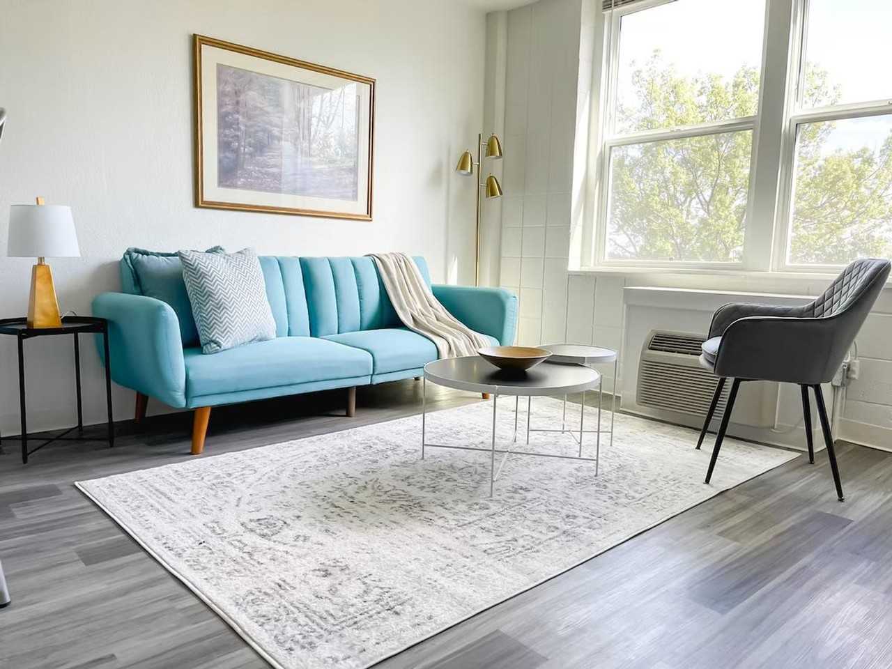 2515 Burnet Ave #1036865P - Photo 5 of 26