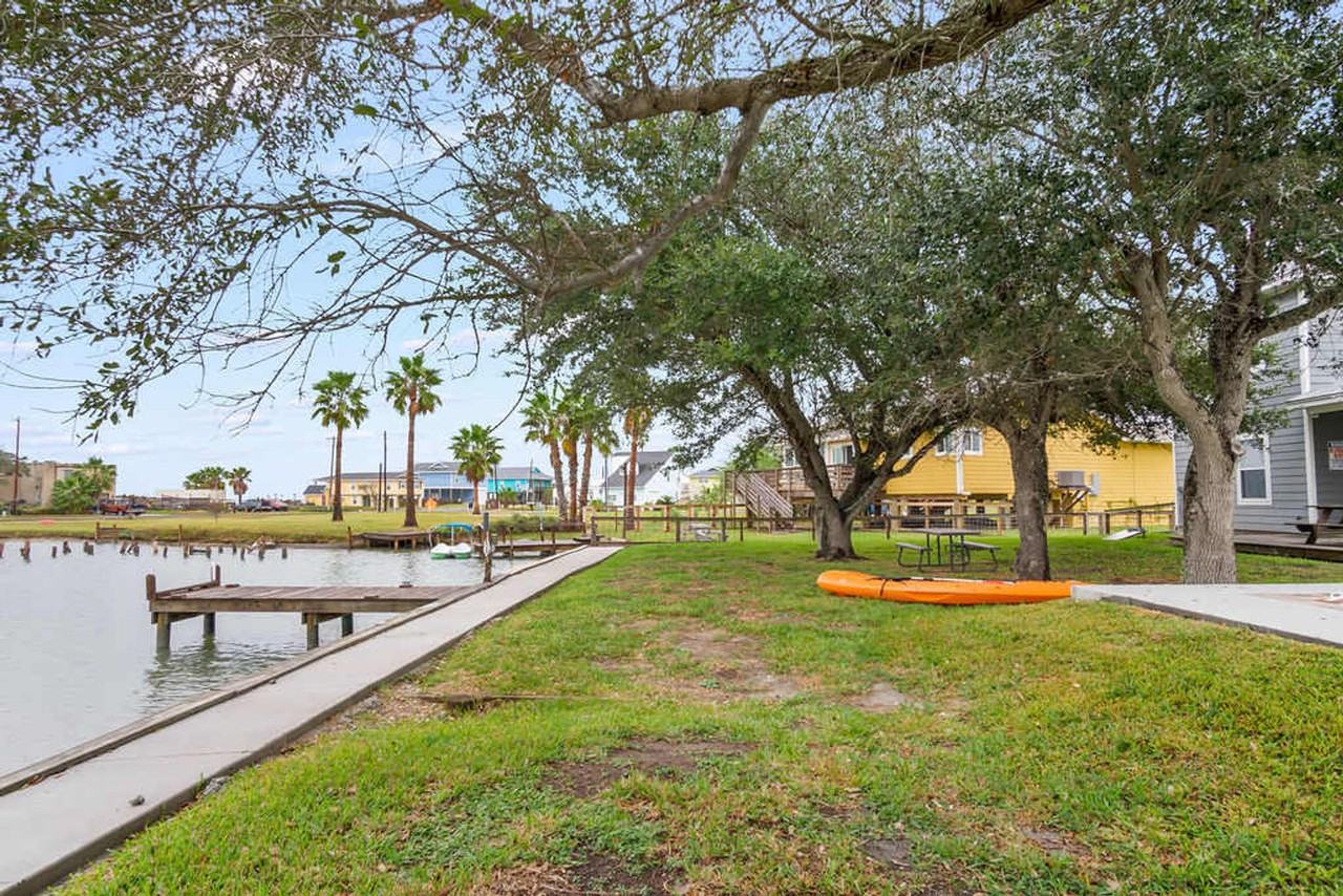 314 Copano Ridge Rd #1039075P - Photo 7 of 47