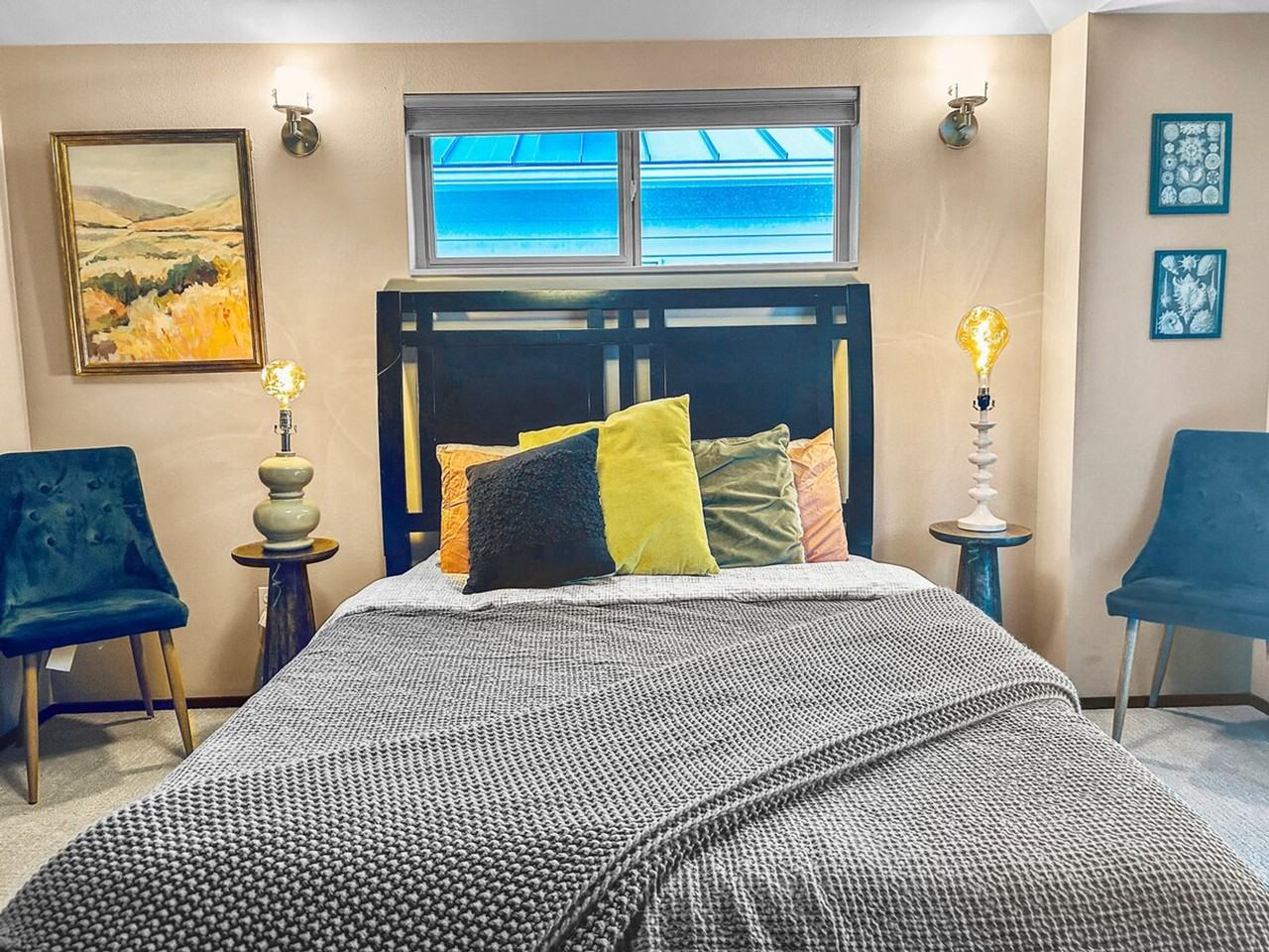 2445A 55th Ave Sw #1054557P - Photo 4 of 28