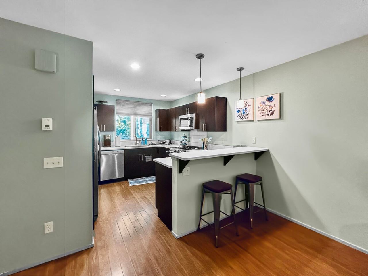 2445A 55th Ave Sw #1054557P - Photo 2 of 28