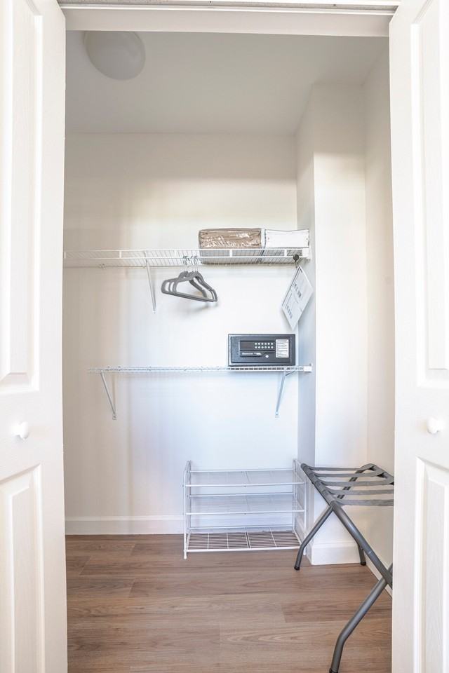 3256 Sw 22nd Ter #1056254P - Photo 6 of 35