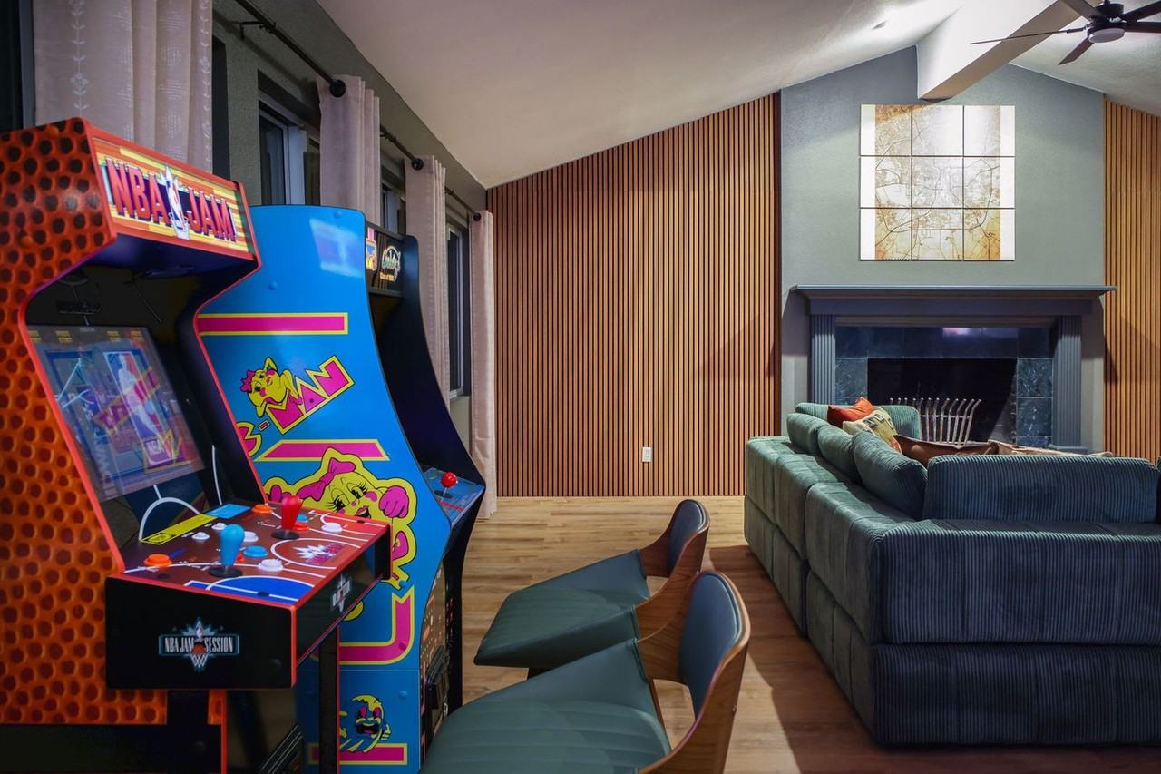 6605 Countess Adria Street #1057036P - Photo 4 of 50