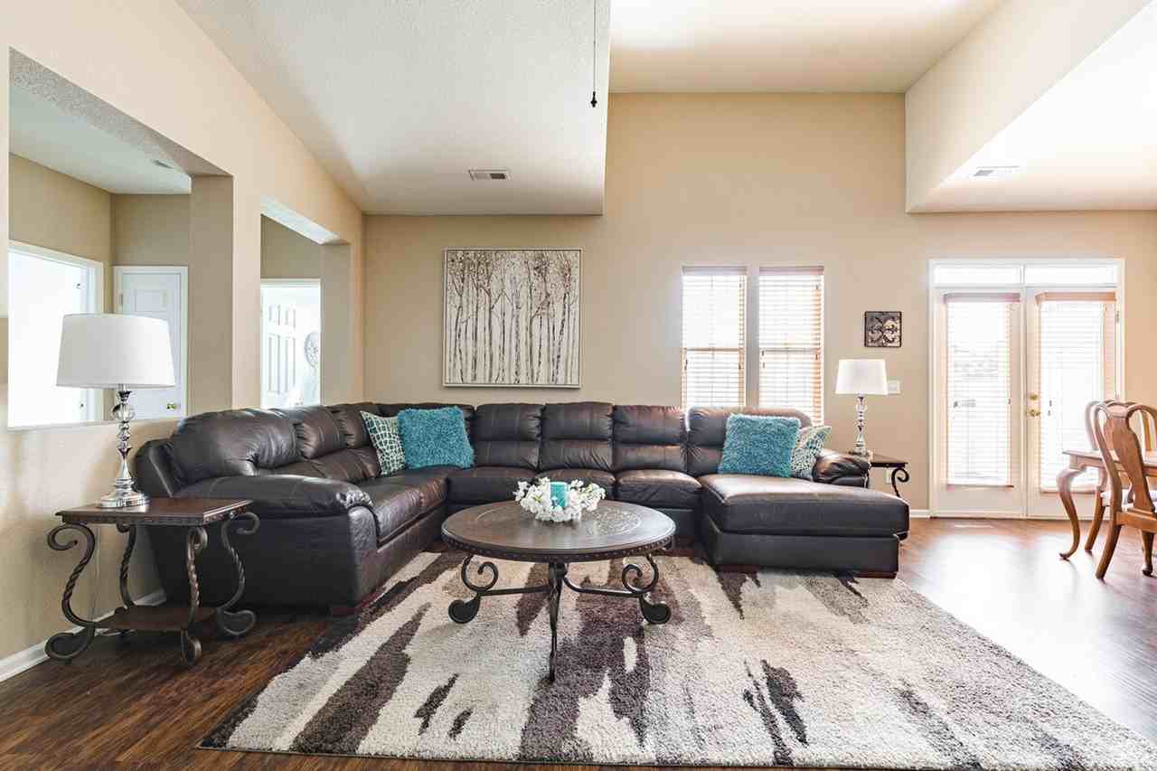 22898 E Euclid Cir #1057091P - Photo 3 of 48