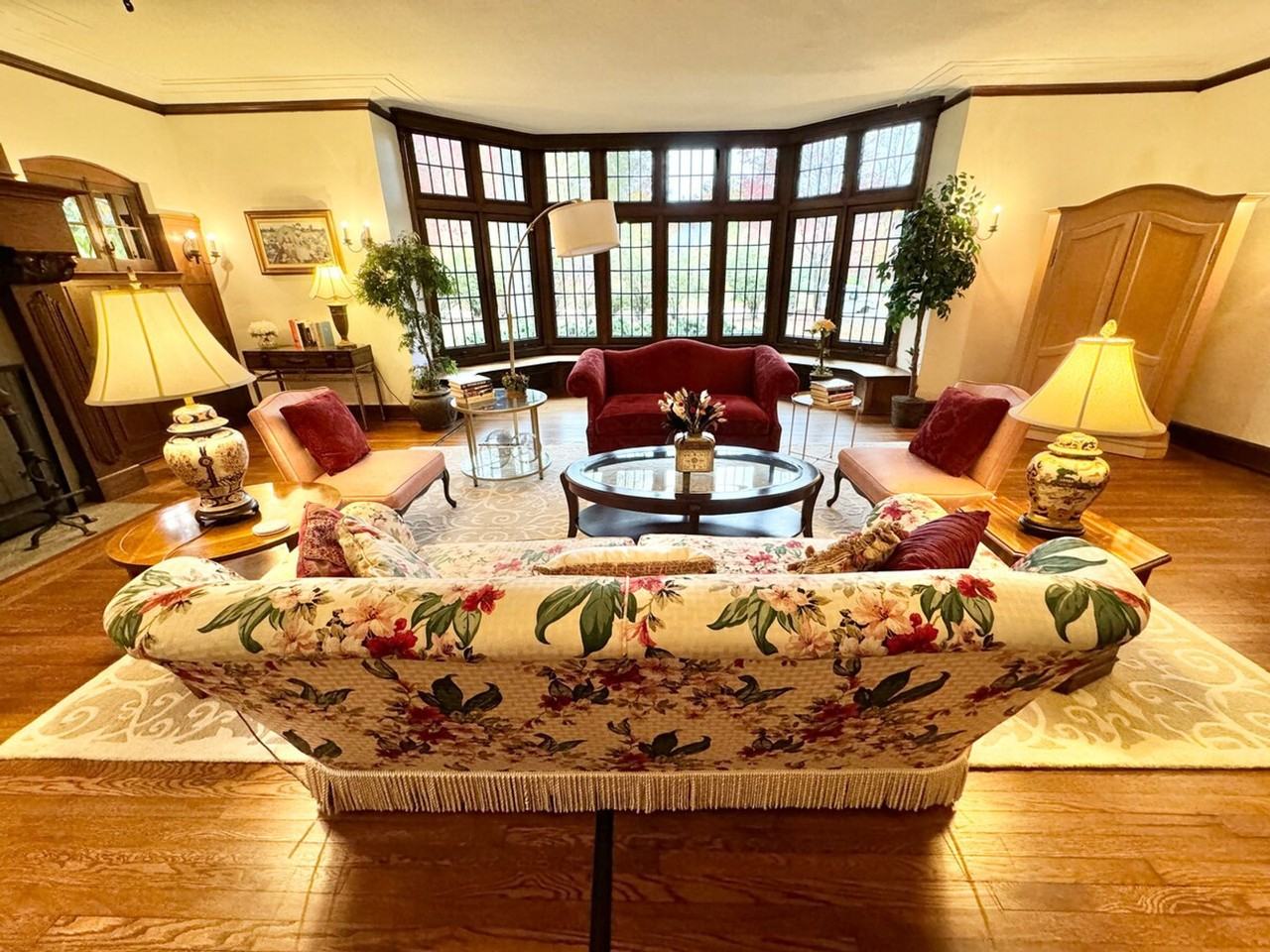 3085 Fairmount Blvd #1057685P - Photo 3 of 50