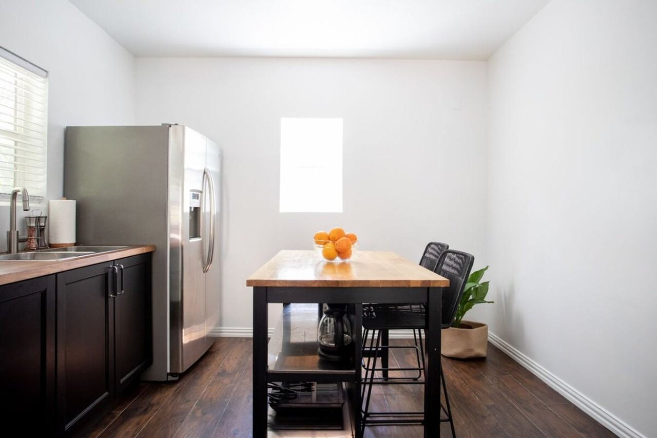 1506 Kenwood Ave #1058613P - Photo 2 of 7