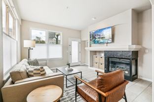 1727 N Pearl St - Photo 1 of 1