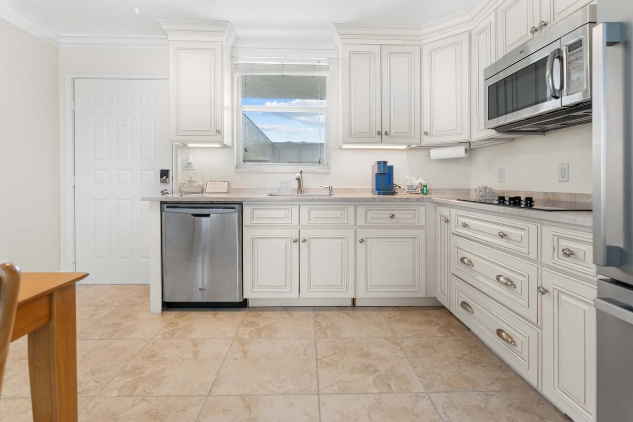 5500 Bonita Beach Road Southwest - Photo 6 of 66