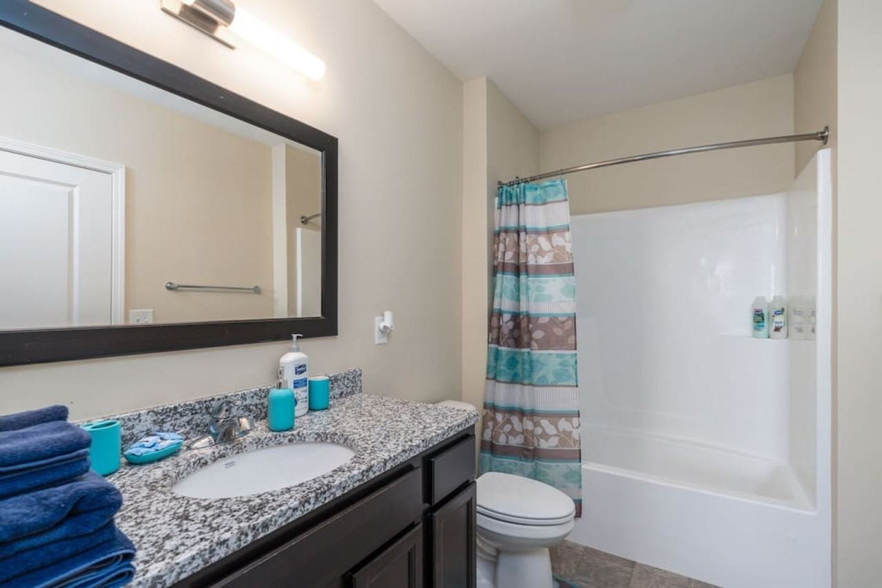 2205 North Delaware Street #1228600P - Photo 2 of 24