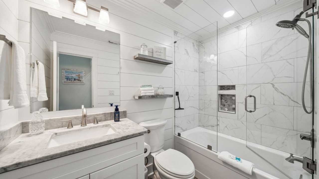 5717 Thomas Dr #1230844P - Photo 6 of 41