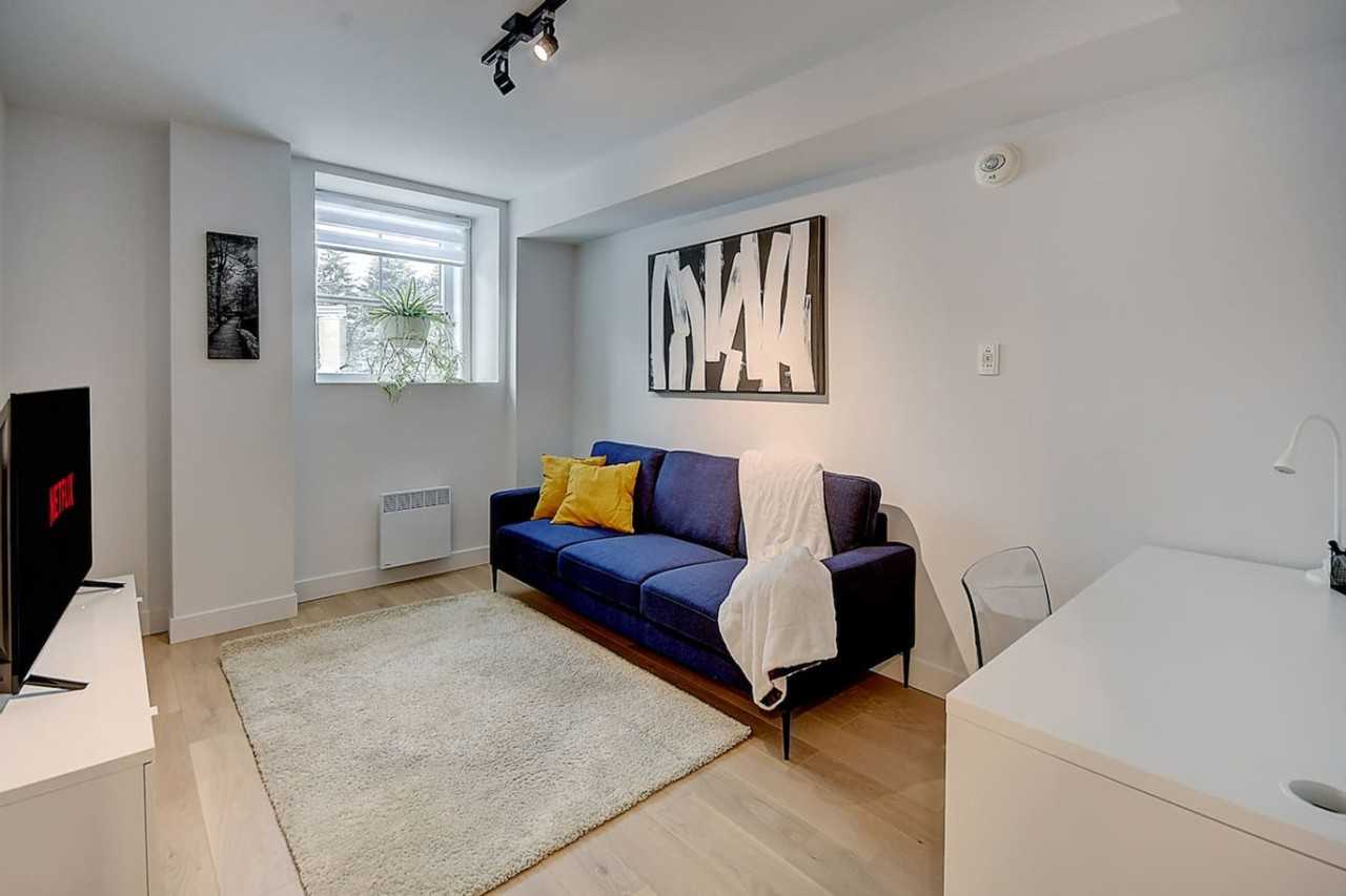 2320 Rue Sainte-Catherine E #1232662P - Photo 3 of 13