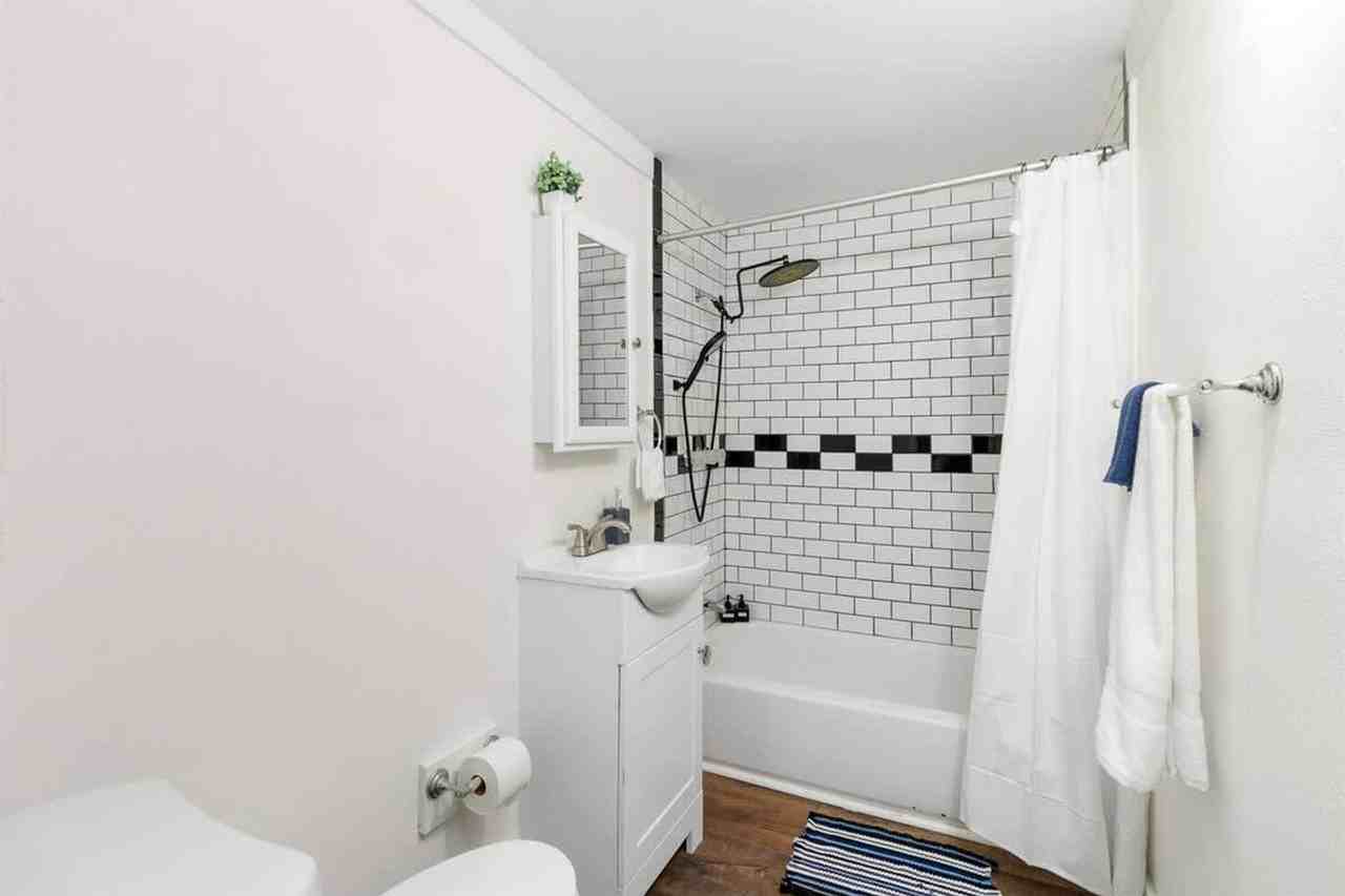 713 East Palmetto Street #1234469P - Photo 7 of 35