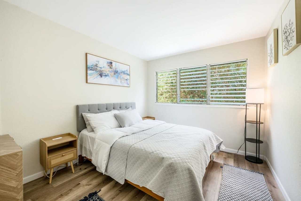 222 Kaʻiulani Avenue #1234488P - Photo 3 of 19