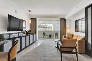 4391 Collins Ave - Photo 1 of 1