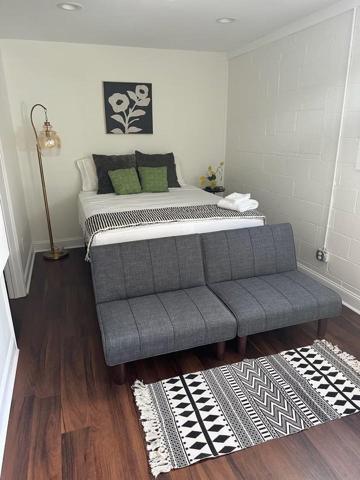 320 Shaw St #1234772P - Photo 2 of 18