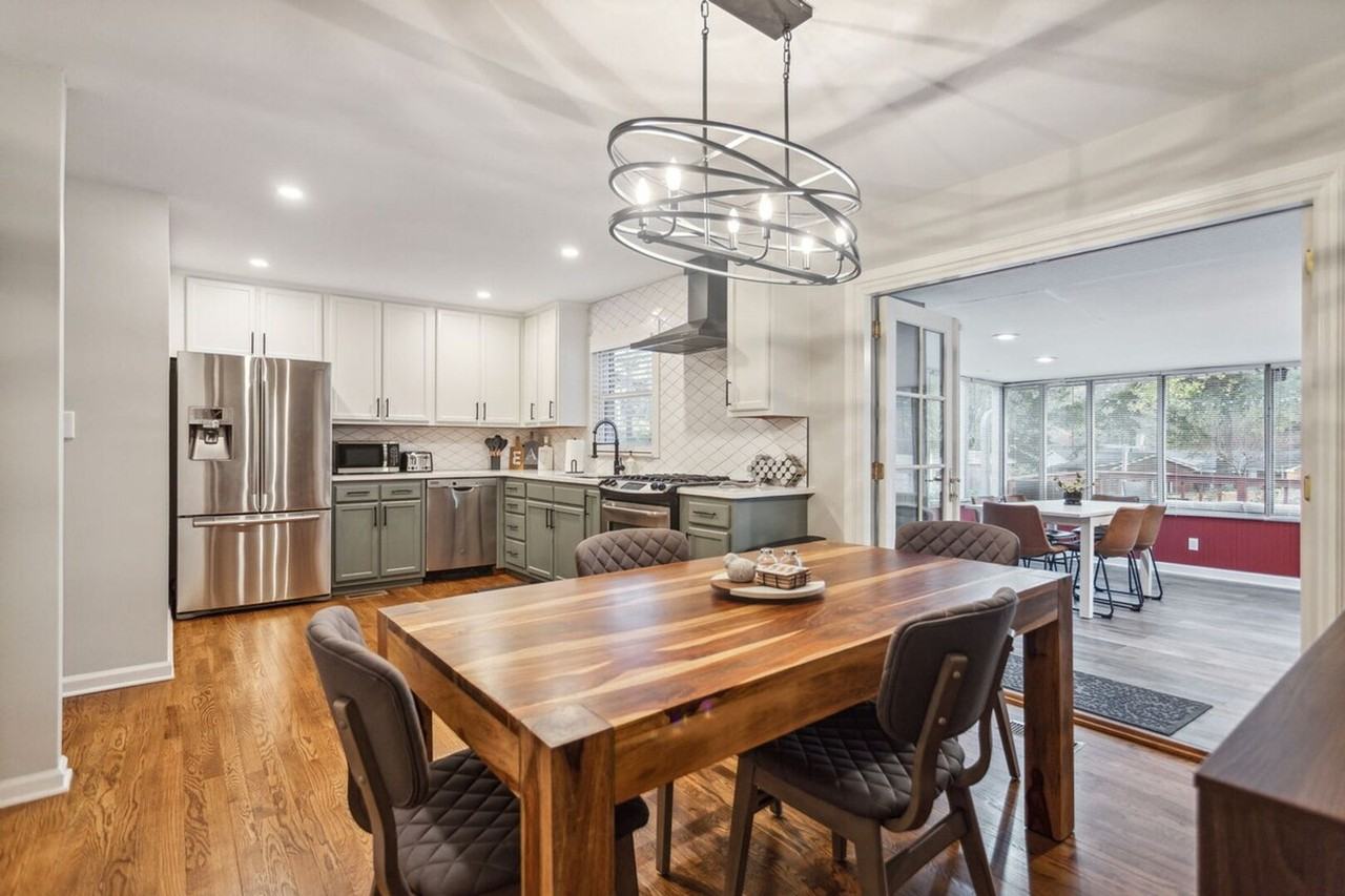 425 Plantation Rd Sw #1234811P - Photo 2 of 42