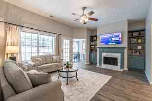 Kingston Pointe - Photo 1 of 1