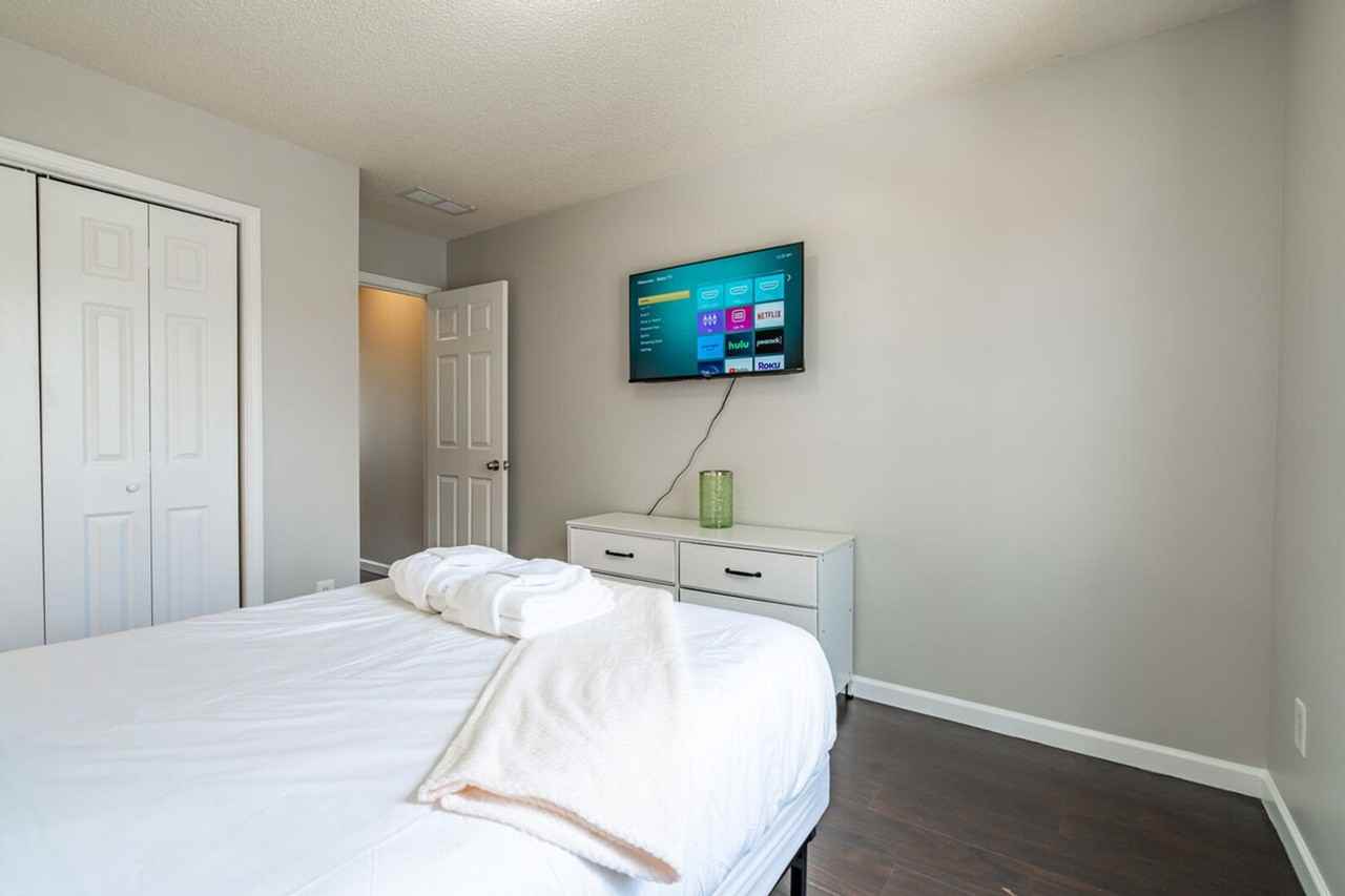 106 Middlebrook Dr #1234841P - Photo 3 of 26