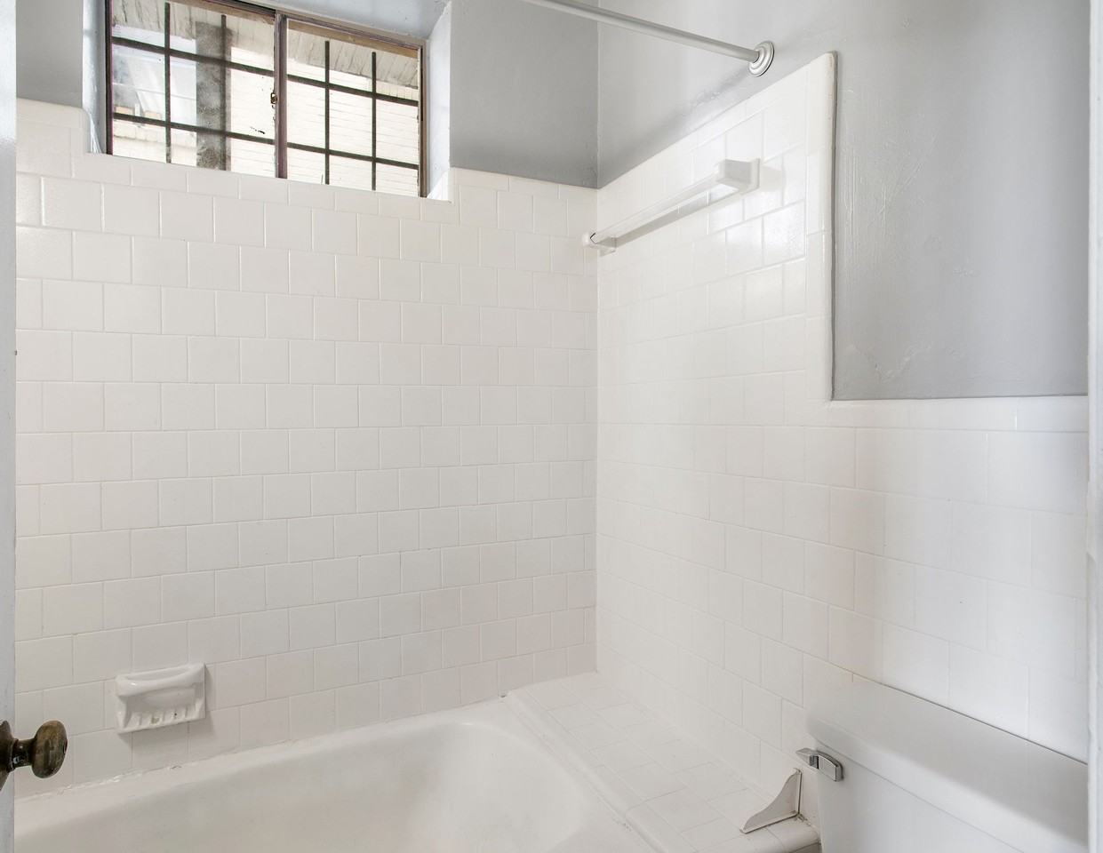 2604 Grove Ave #3 - Photo 6 of 23