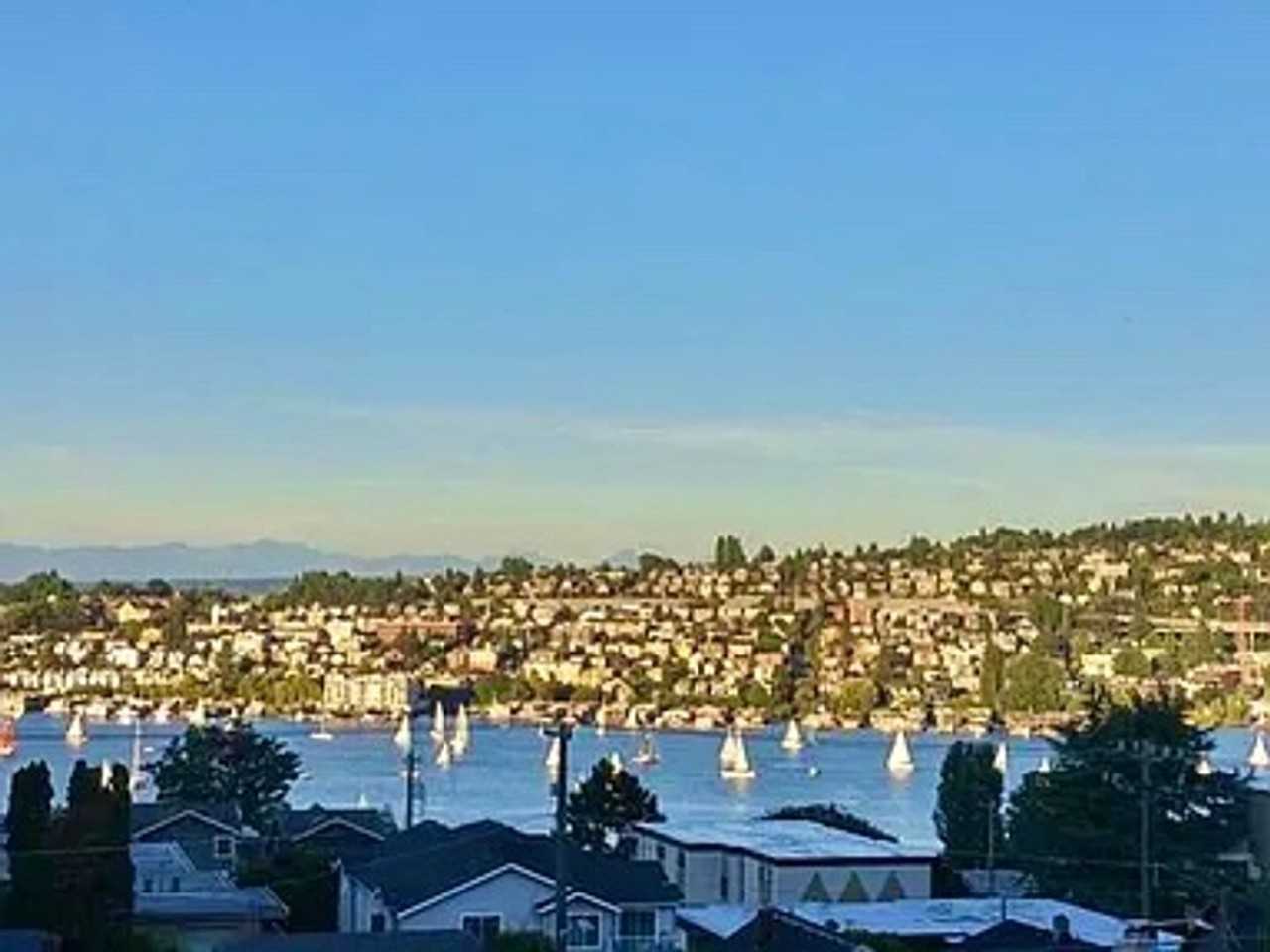 700 Crockett St #201