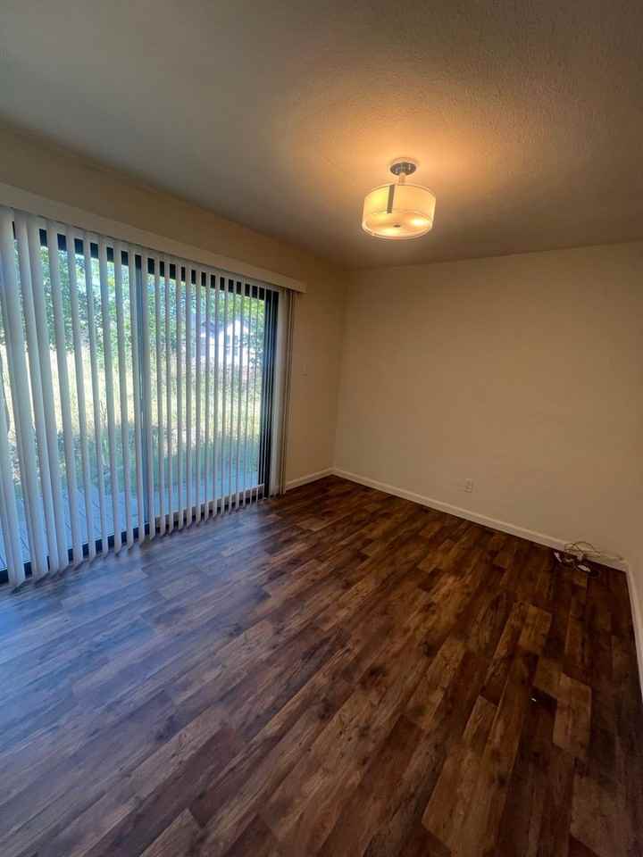 4323 4323 EI Camino Avenue - Photo 5 of 18