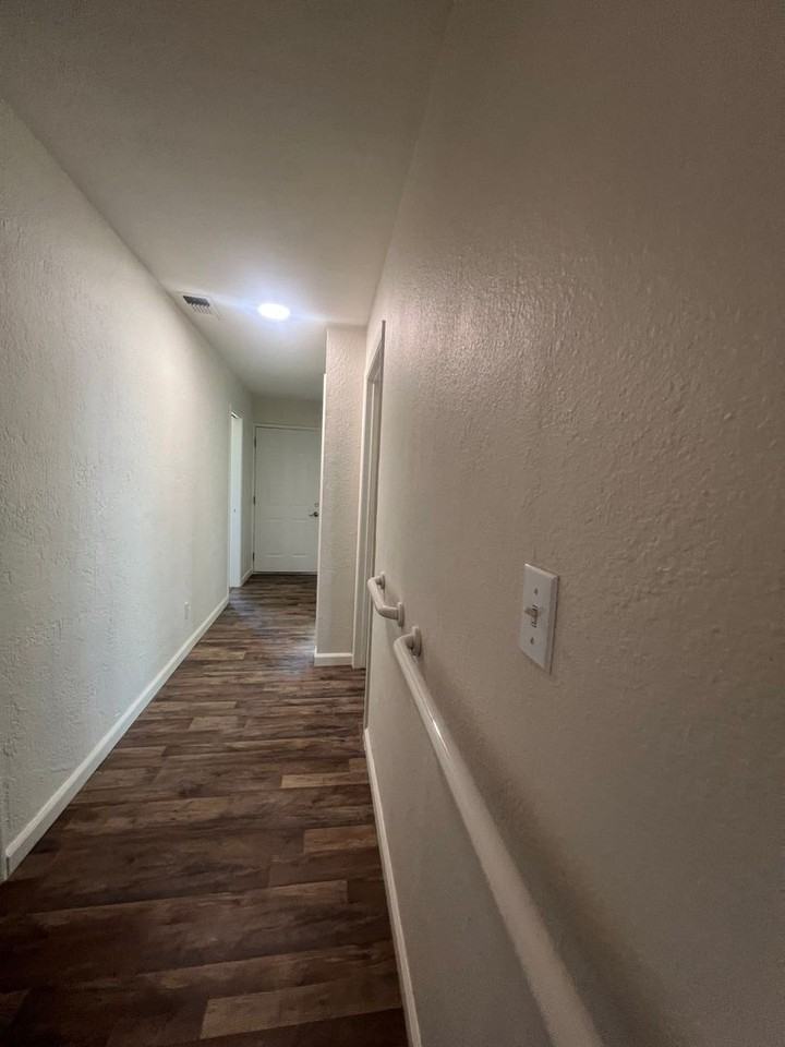 4323 4323 EI Camino Avenue - Photo 7 of 18