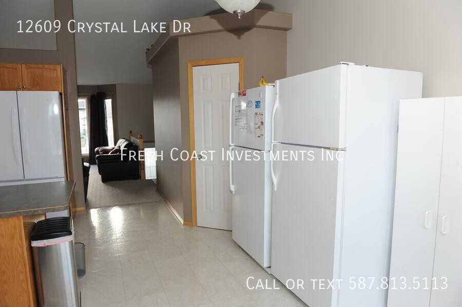 12609 Crystal Lake Dr - Photo 3 of 8