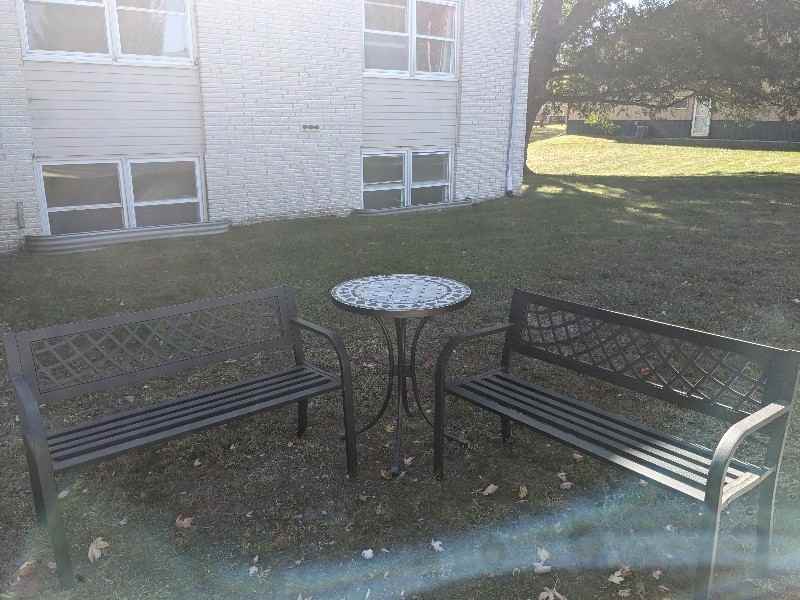 502 W Market St #101 - Photo 2 of 6